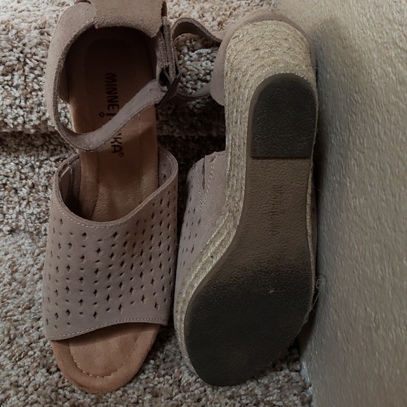 Wedges - Picture 3 of 4